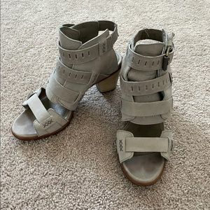 Sorel Heels
